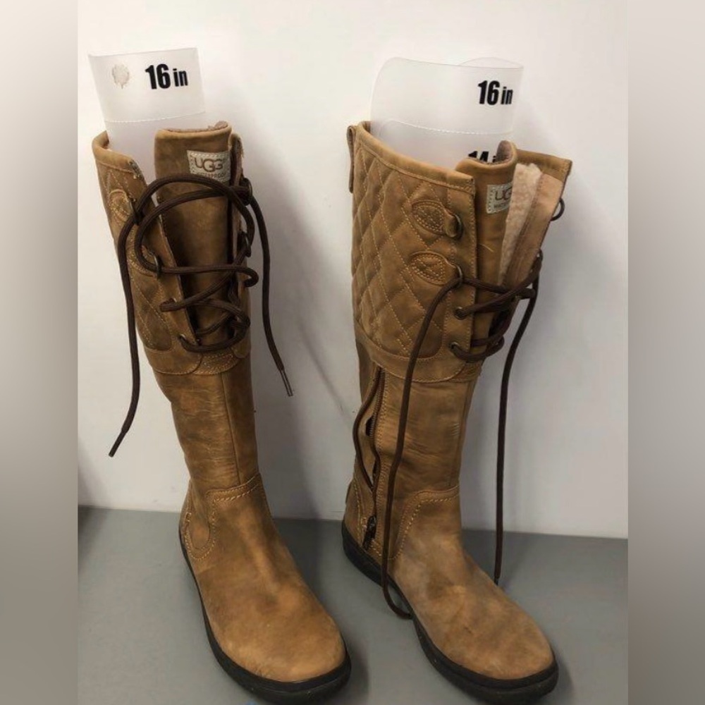 UGG Women's Elsa Deco Quilt Chestnut Waterproof Boot US Size 6 Medium - Picture 5 of 5